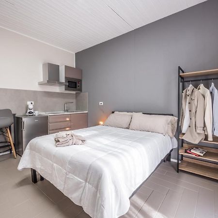Suite 649 Mono Con Terrazzo 모데나 외부 사진