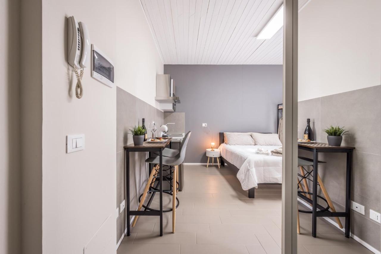 Suite 649 Mono Con Terrazzo 모데나 외부 사진