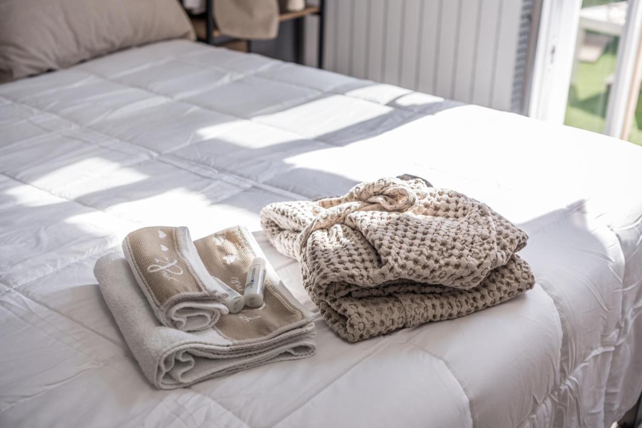 Suite 649 Mono Con Terrazzo 모데나 외부 사진